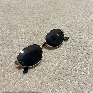 Brand new retro oval sunglasses